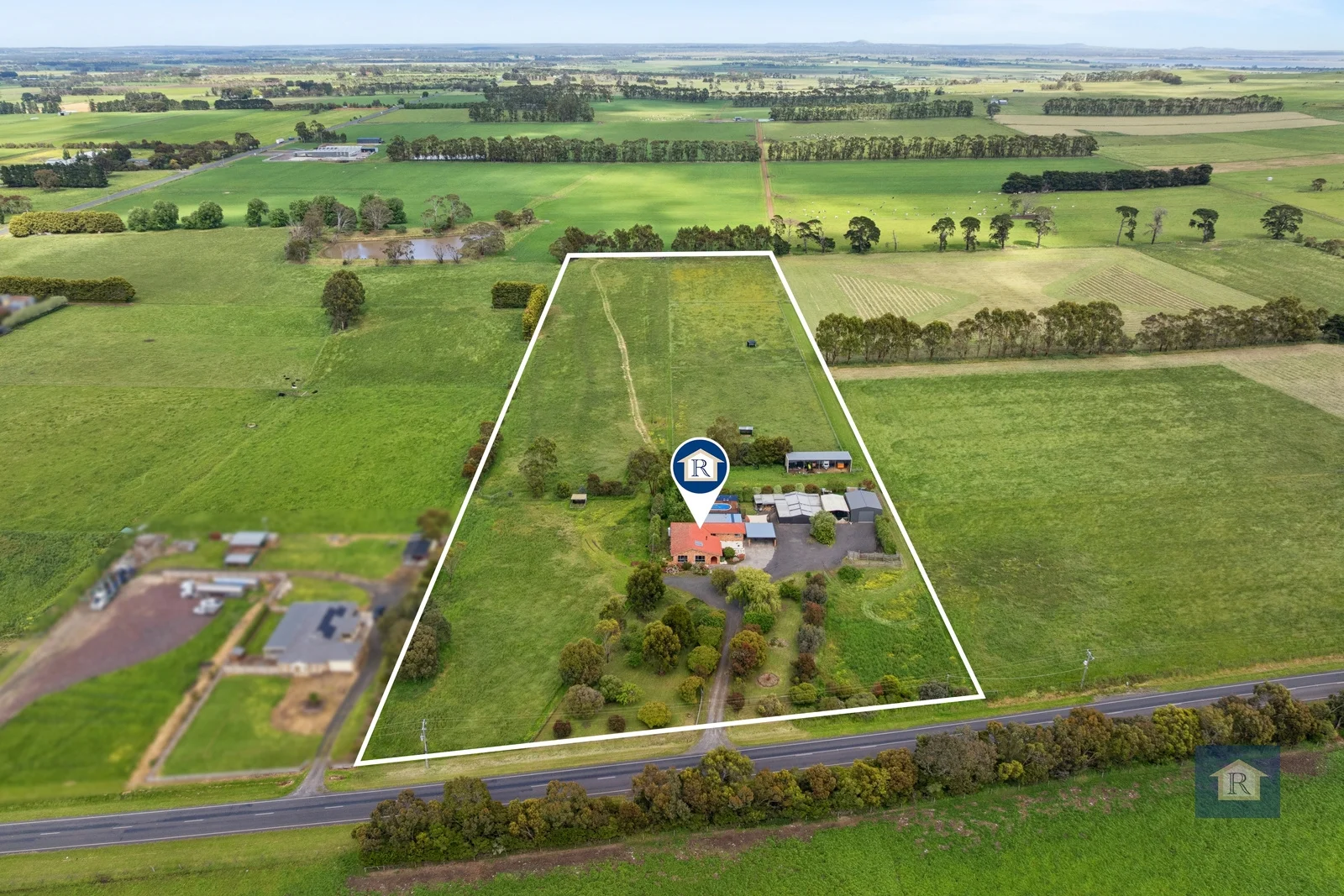 45 Corangamite Lake Road, Larpent VIC 3249