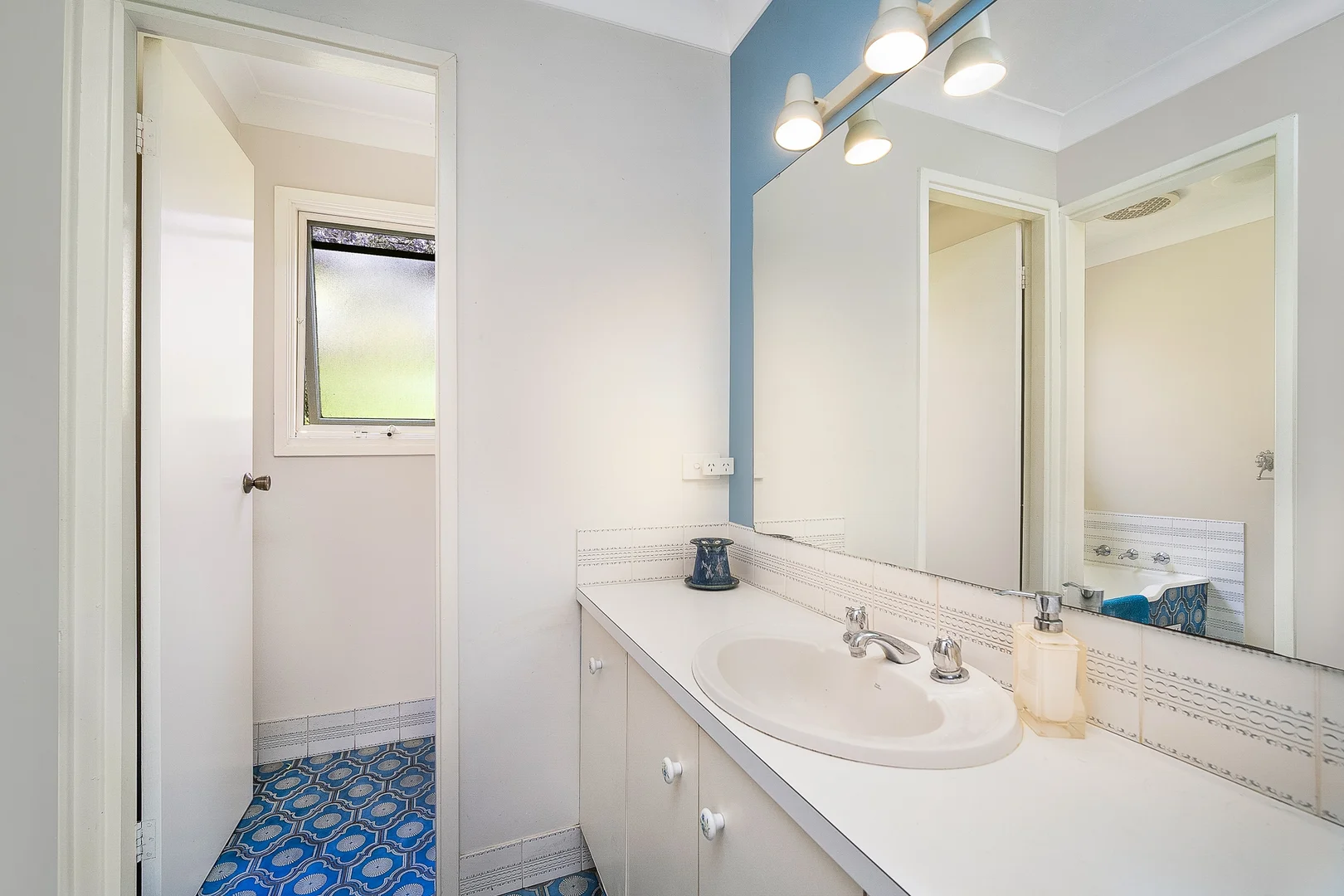 Additional image 12 of 360 Wolstenholme Avenue, Greendale NSW 2745