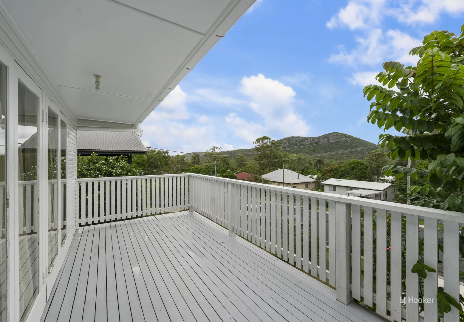 31 Mack Street, Esk QLD 4312