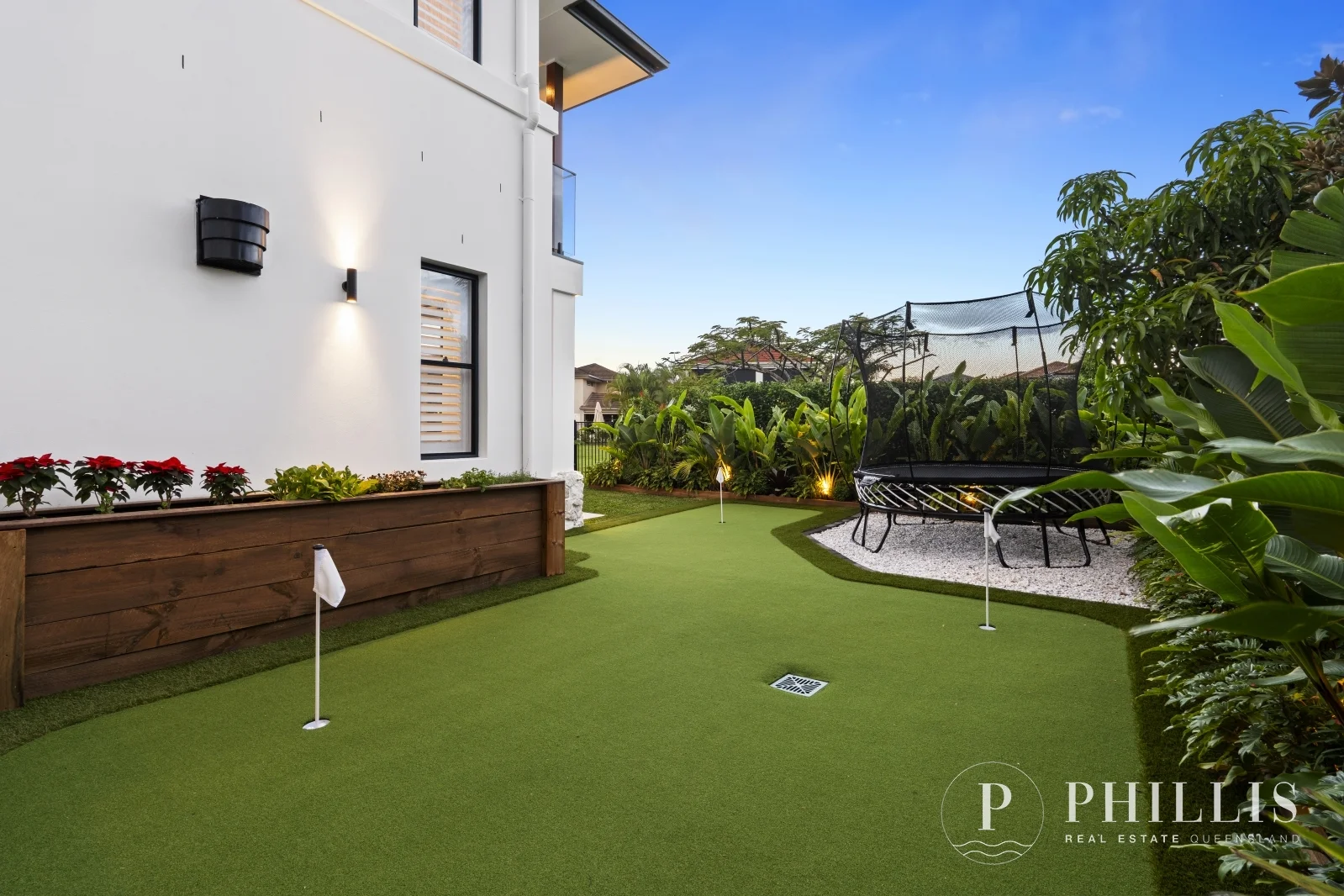 Additional image 13 of 2566 Cressbrook Drive, Hope Island QLD 4212