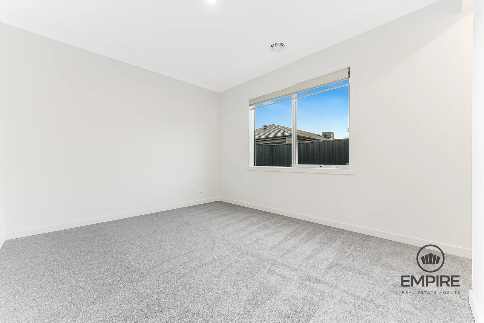 Additional image 11 of 142 Yeungroon Boulevard, Clyde North VIC 3978