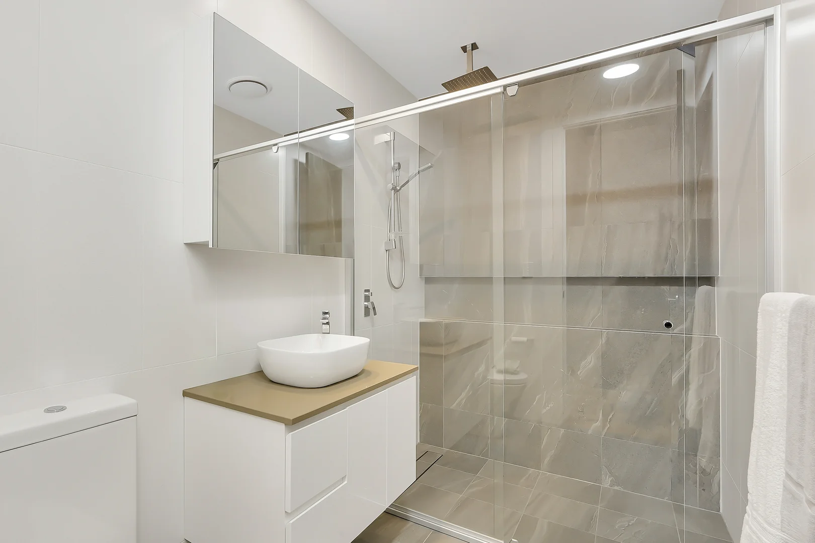 Additional image 9 of 15/15 Mimosa Avenue, Saratoga NSW 2251