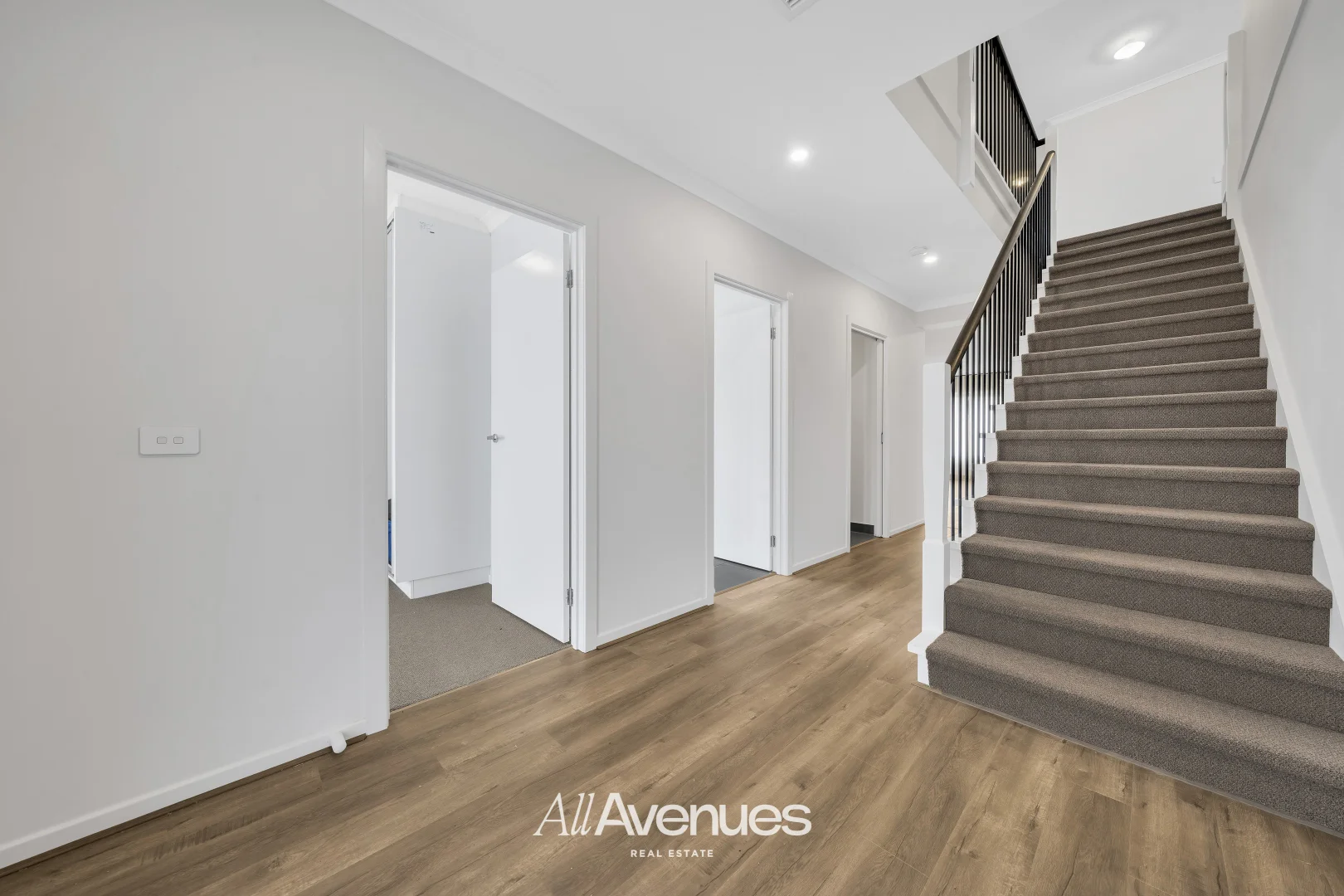 Additional image 2 of 32 Basilico Street, Clyde VIC 3978