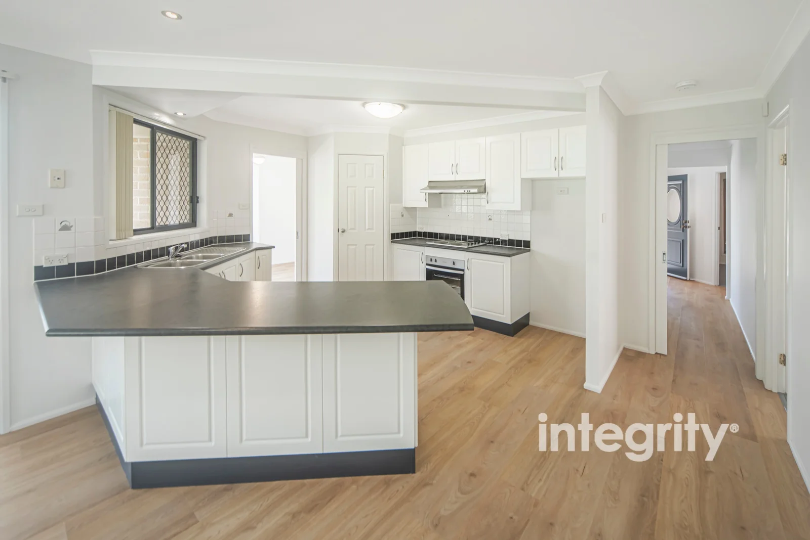 Additional image 2 of 10 Freesia Crescent, Bomaderry NSW 2541