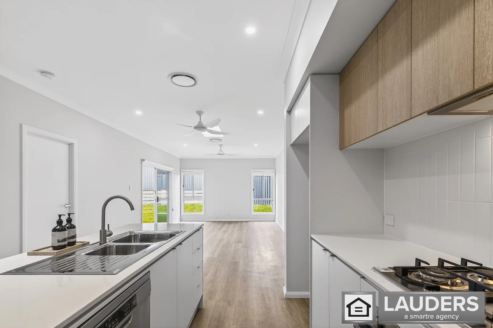 Additional image 4 of 1/18 Cubbaroo Street, Old Bar NSW 2430