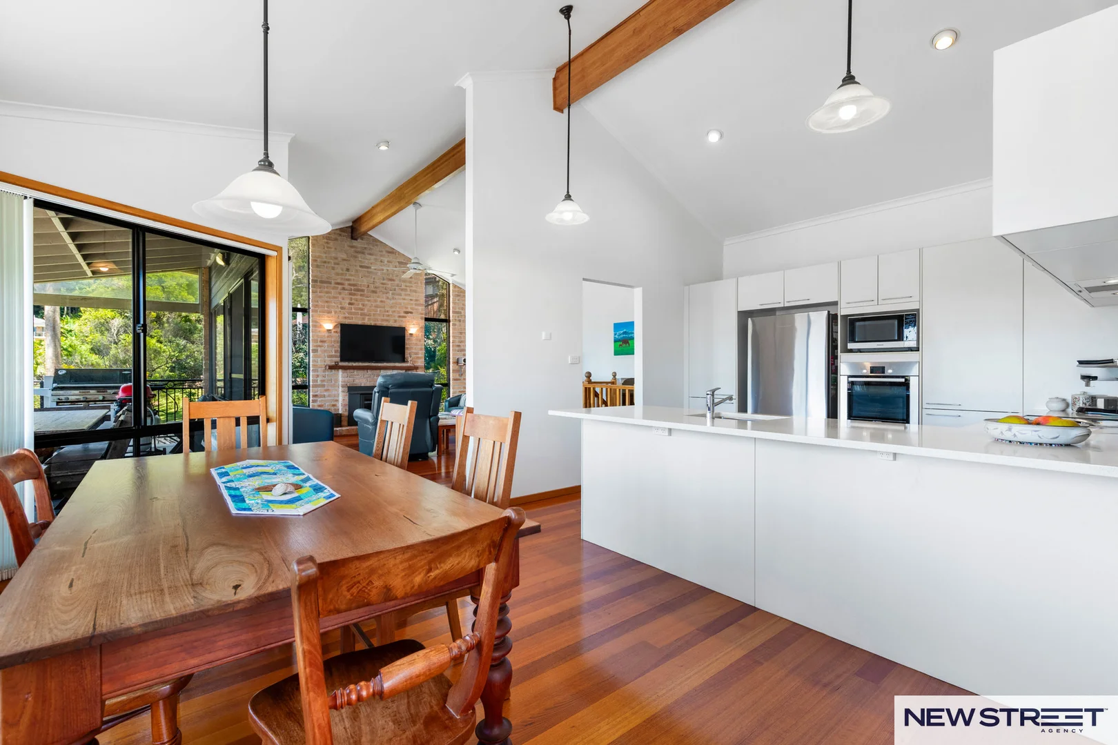 Additional image 7 of 21 Copper Valley Close, Caves Beach NSW 2281