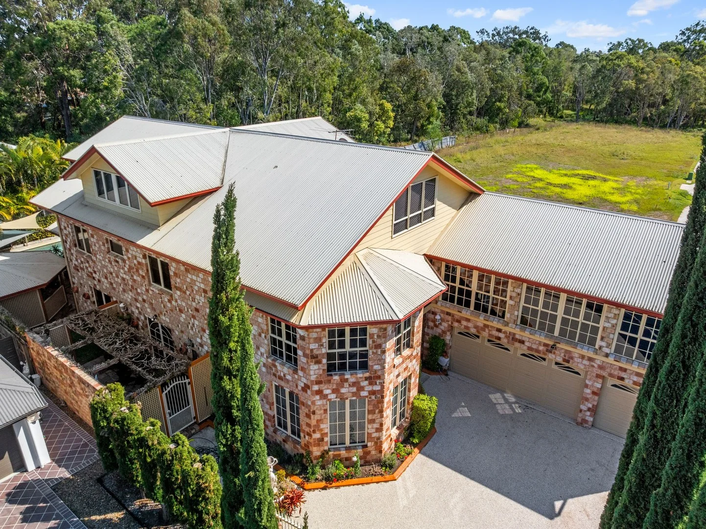 4 Casey Close, Ormiston QLD 4160