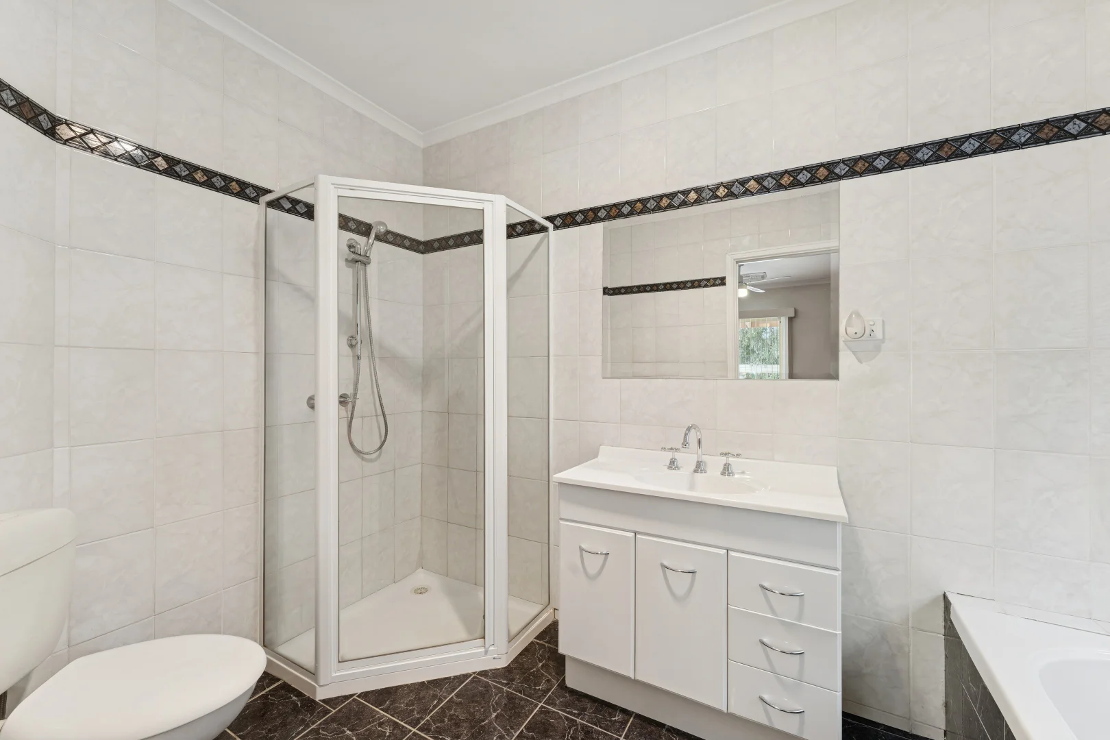 Additional image 6 of 5 Ann Court, Bundoora VIC 3083