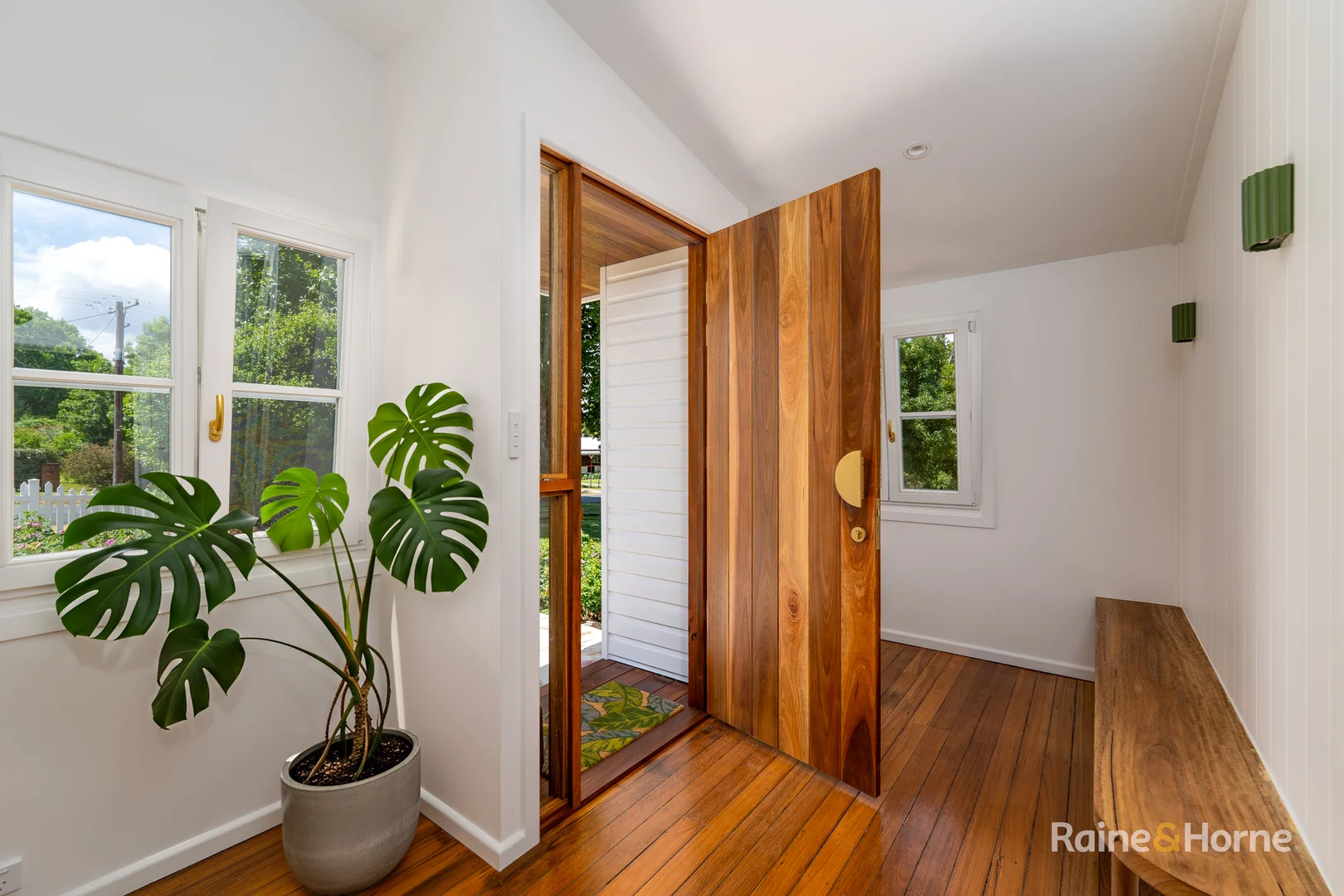 Additional image 3 of 17 Naas St, Tenterfield NSW 2372