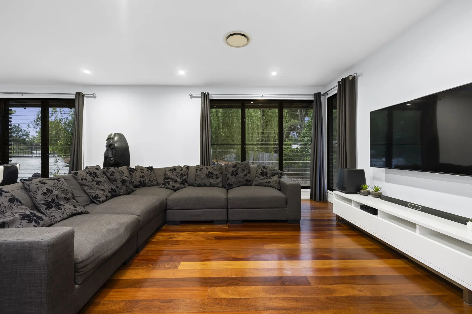 Additional image 4 of 182 Jones Road, Bellbird Park QLD 4300