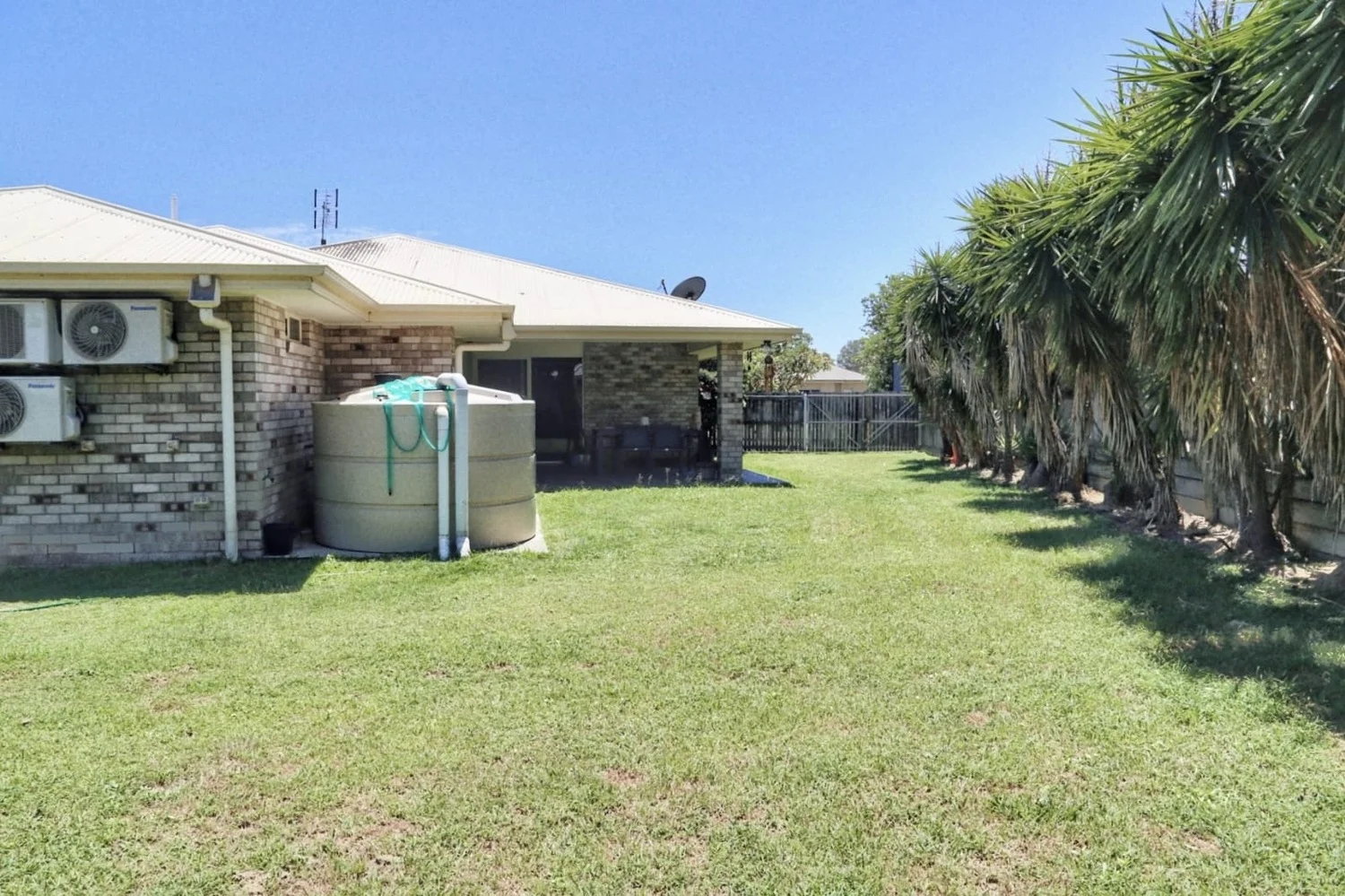 Additional image 26 of 39 HANNAY Street, Moranbah QLD 4744