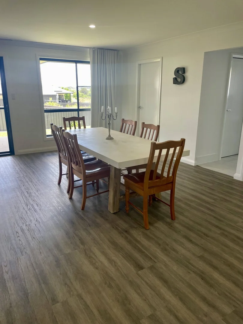 Additional image 6 of 102 Moore Street, Inverell NSW 2360