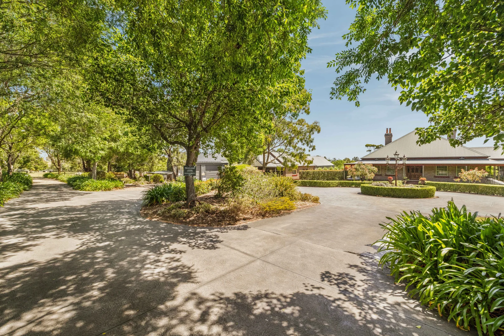 Additional image 23 of 3 Clintara Crescent, Razorback NSW 2571