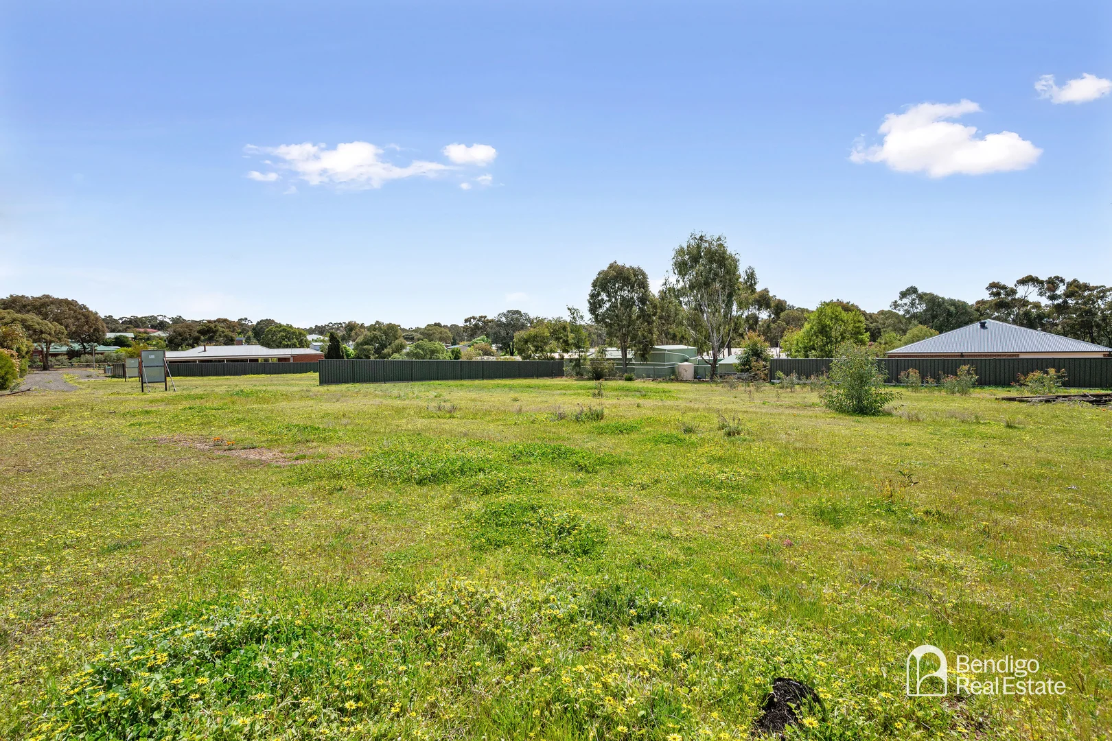 Additional image 10 of 2,3/1 Stephen Court, Maiden Gully VIC 3551