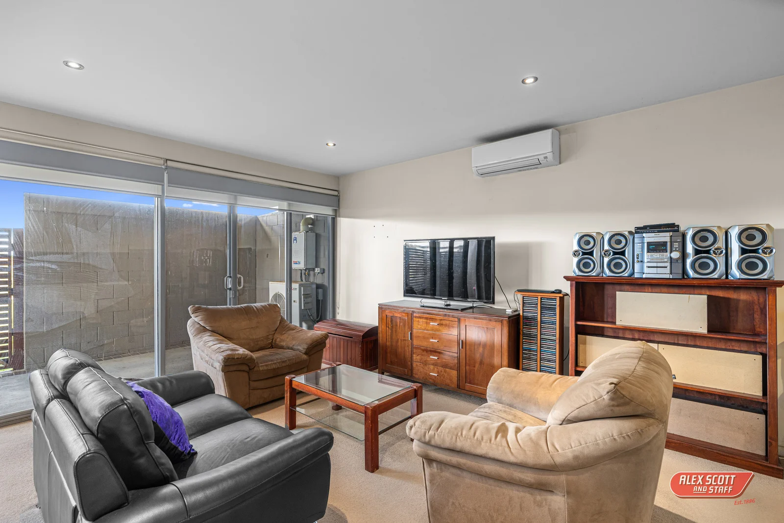 Additional image 3 of 3/3 Sapphire View, San Remo VIC 3925