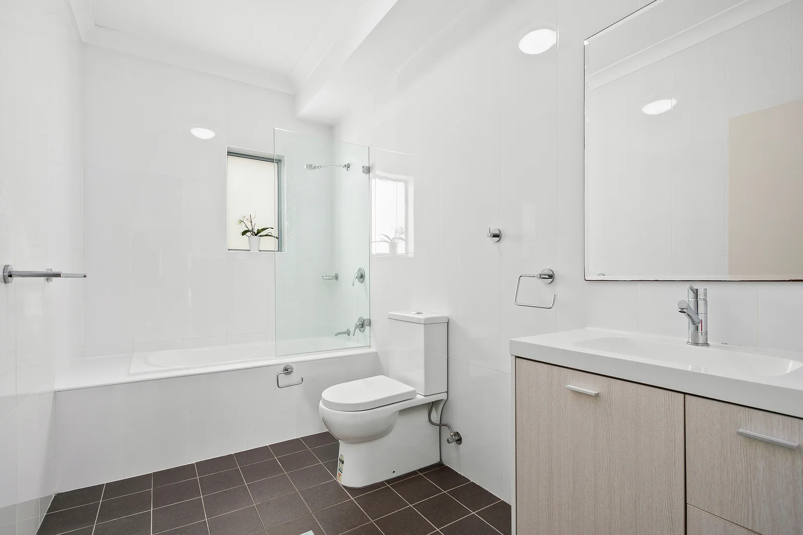 Additional image 5 of 13/125 Lake Entrance Road, Barrack Heights NSW 2528