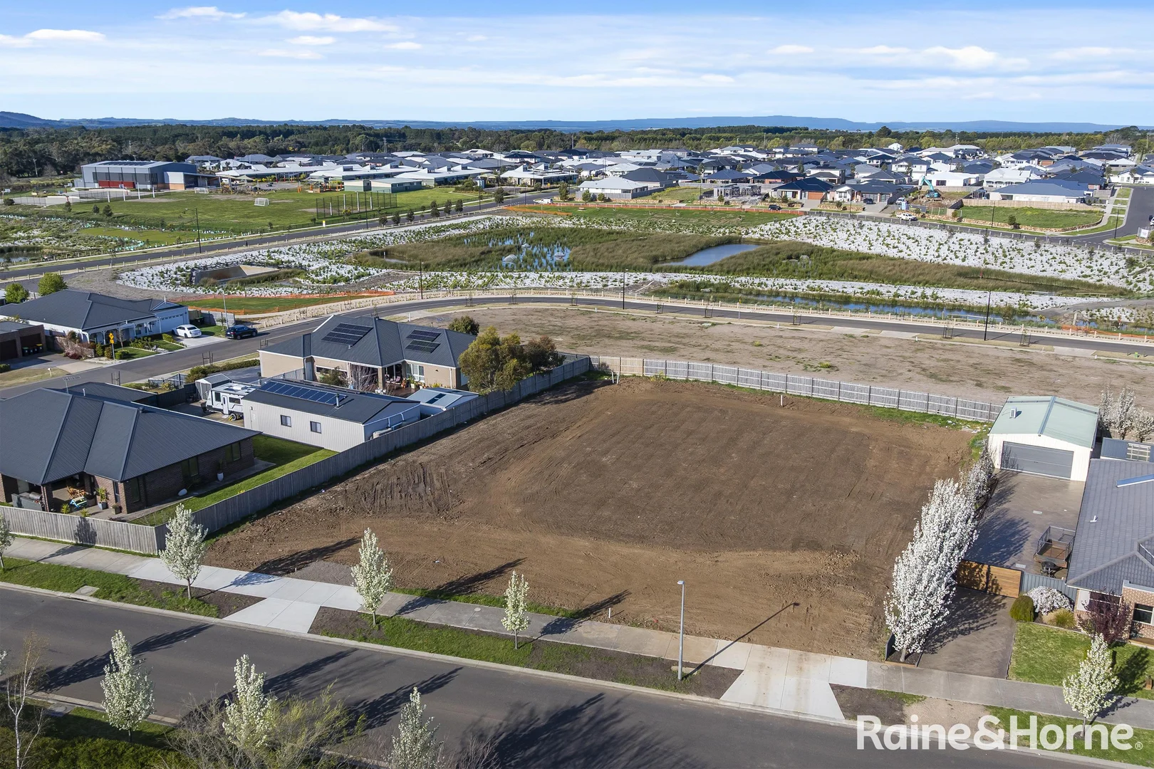 Additional image 8 of 44 & 46 Tasman Road, Gisborne VIC 3437