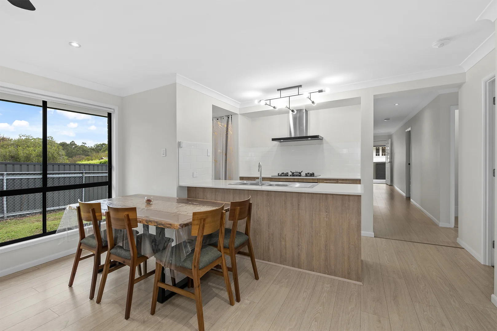 Additional image 2 of 617 Ellison Road, Aspley QLD 4034