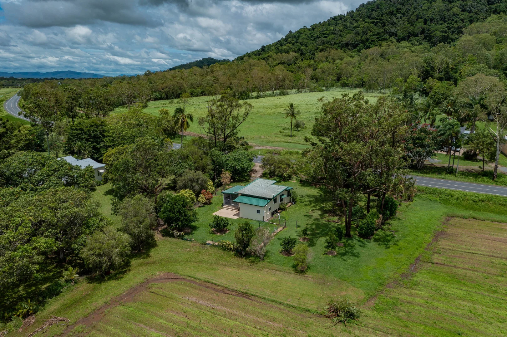 Additional image 11 of 468 Shute Harbour Road, Mount Julian QLD 4800