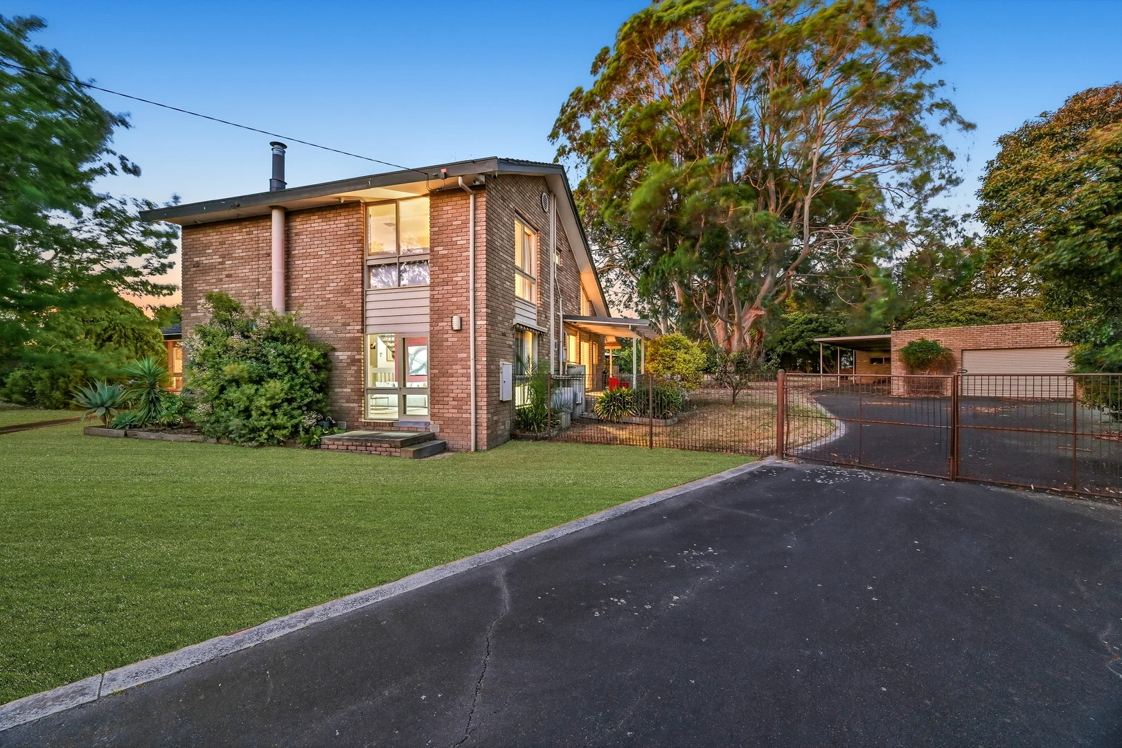 Additional image 20 of 4 Grantchester Road, Narre Warren North VIC 3804