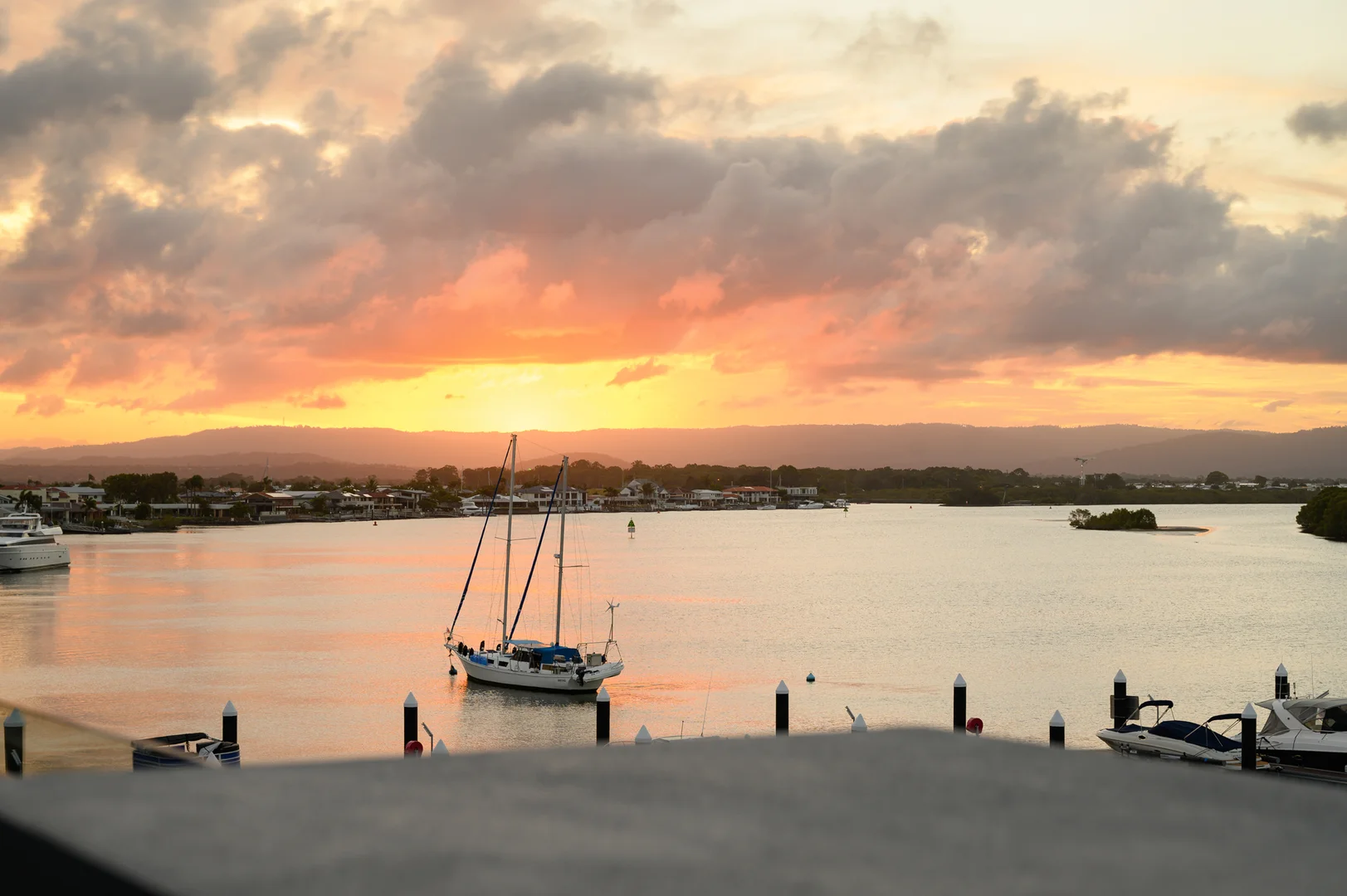 Additional image 15 of 8/2 Marina Promenade, Paradise Point QLD 4216