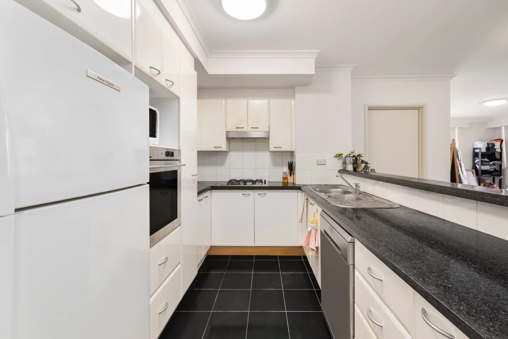 Additional image 5 of 229/303-307 Castlereagh Street, Sydney NSW 2000