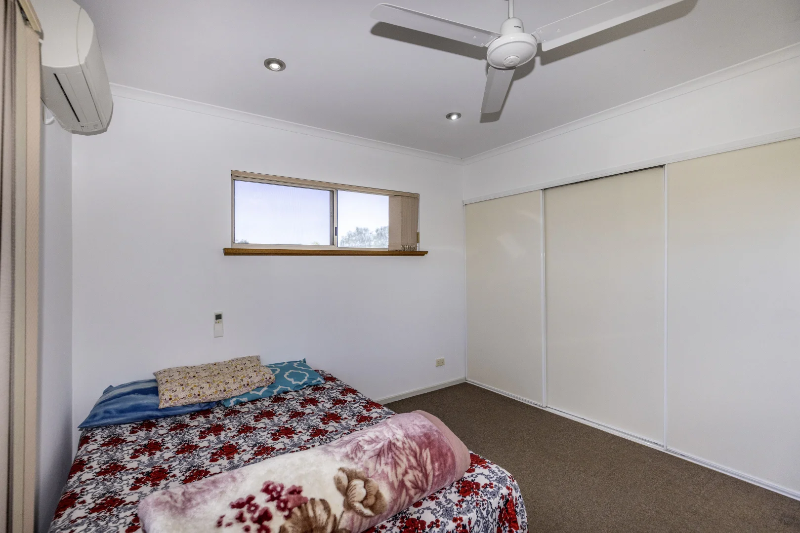 Additional image 11 of 3/2 Caterpillar Court, Desert Springs NT 0870