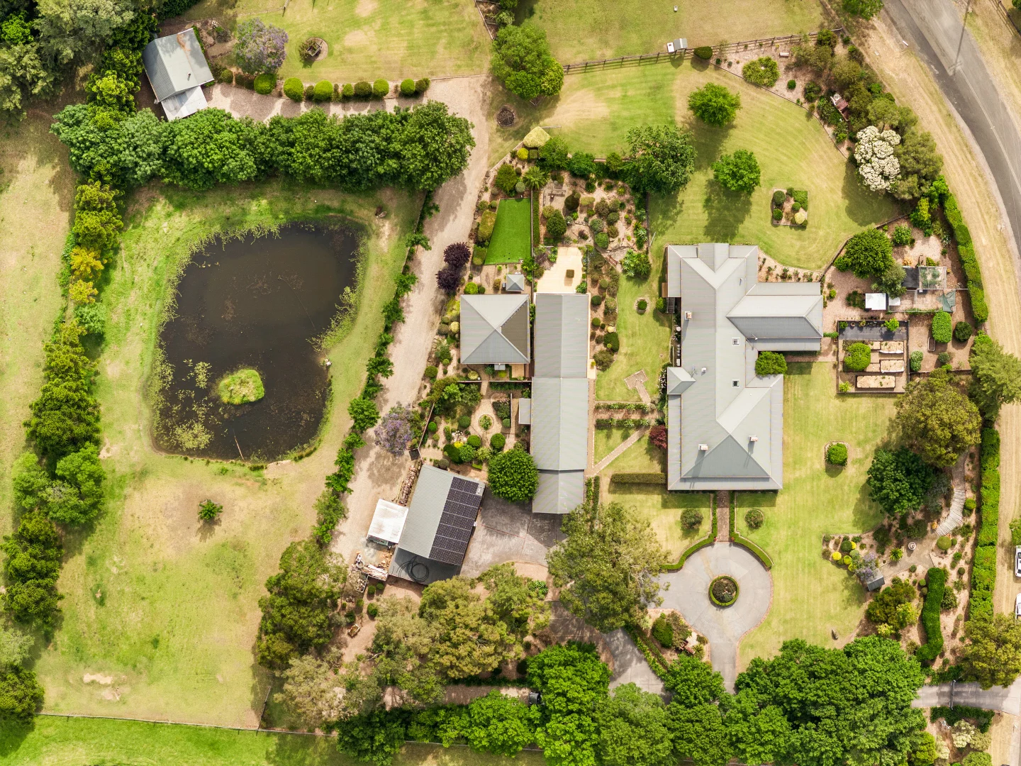 Additional image 28 of 3 Clintara Crescent, Razorback NSW 2571