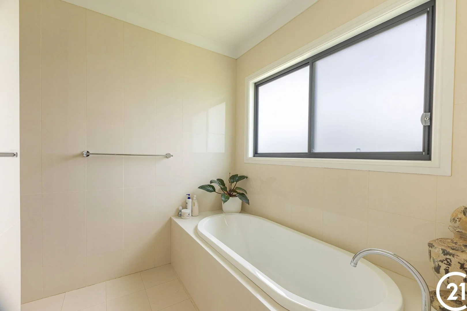 Additional image 7 of 2/2 Reymond Street, Forbes NSW 2871