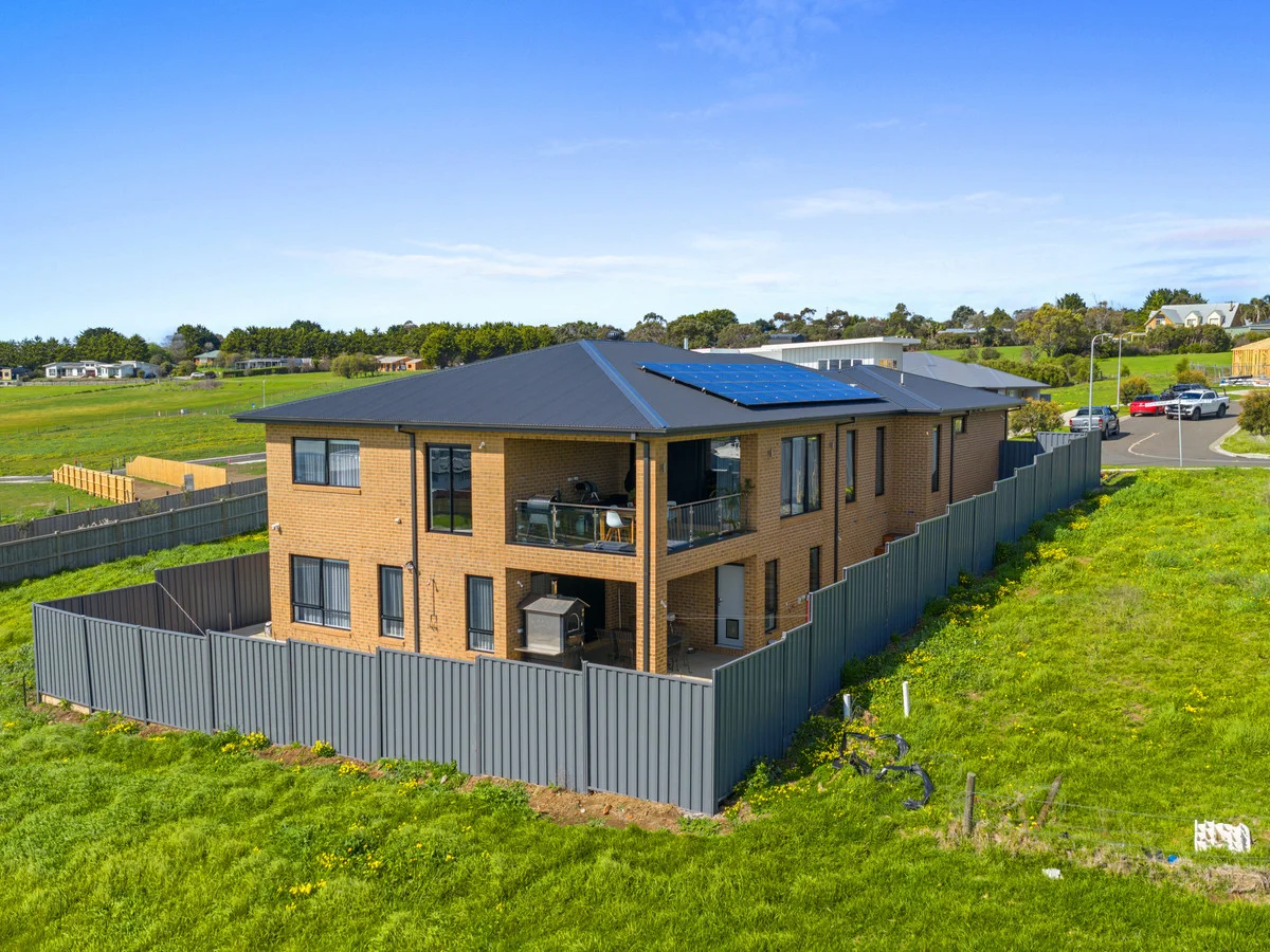 Additional image 3 of 11 Farmore Street, San Remo VIC 3925