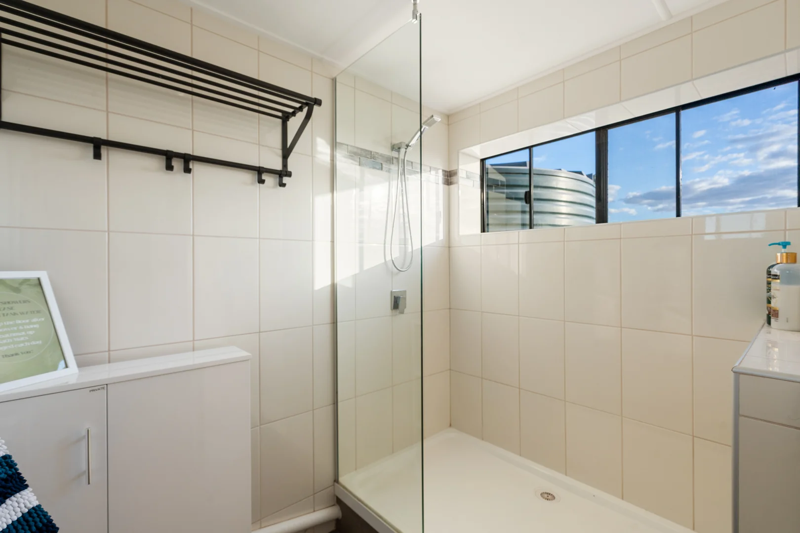 Additional image 19 of 'Figtree Country Retreat' - 70 Petersen Road, Irongate QLD 4356