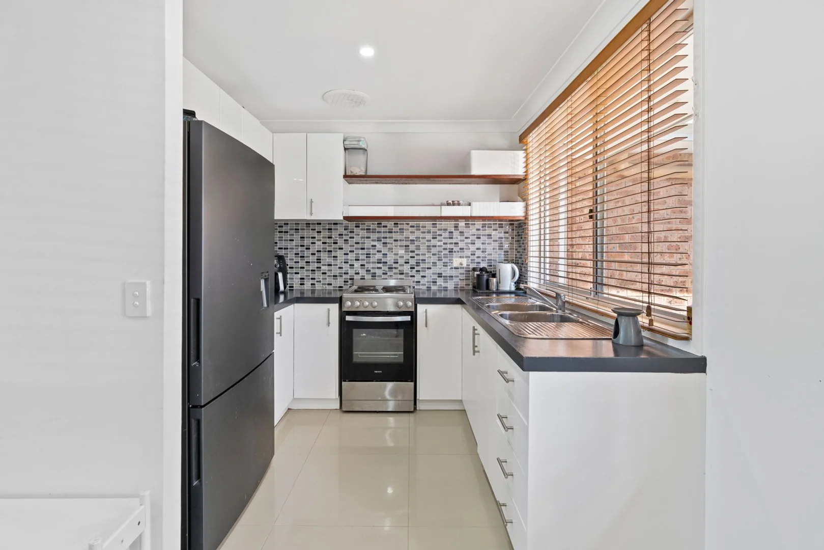 Additional image 3 of 25 Sebastian Avenue, Rosemeadow NSW 2560