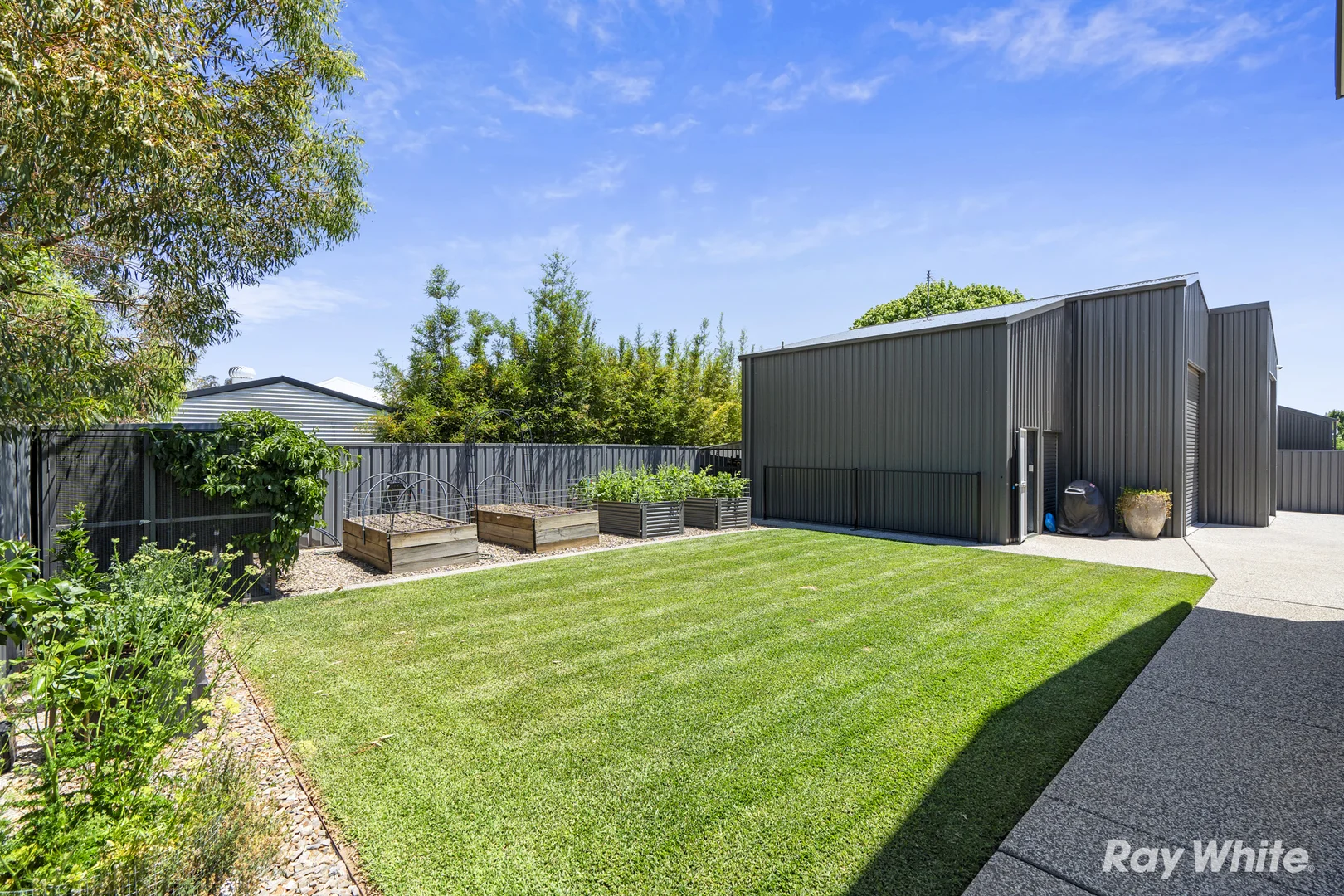 Additional image 19 of 118 Lakehaven Drive, Lake Albert NSW 2650