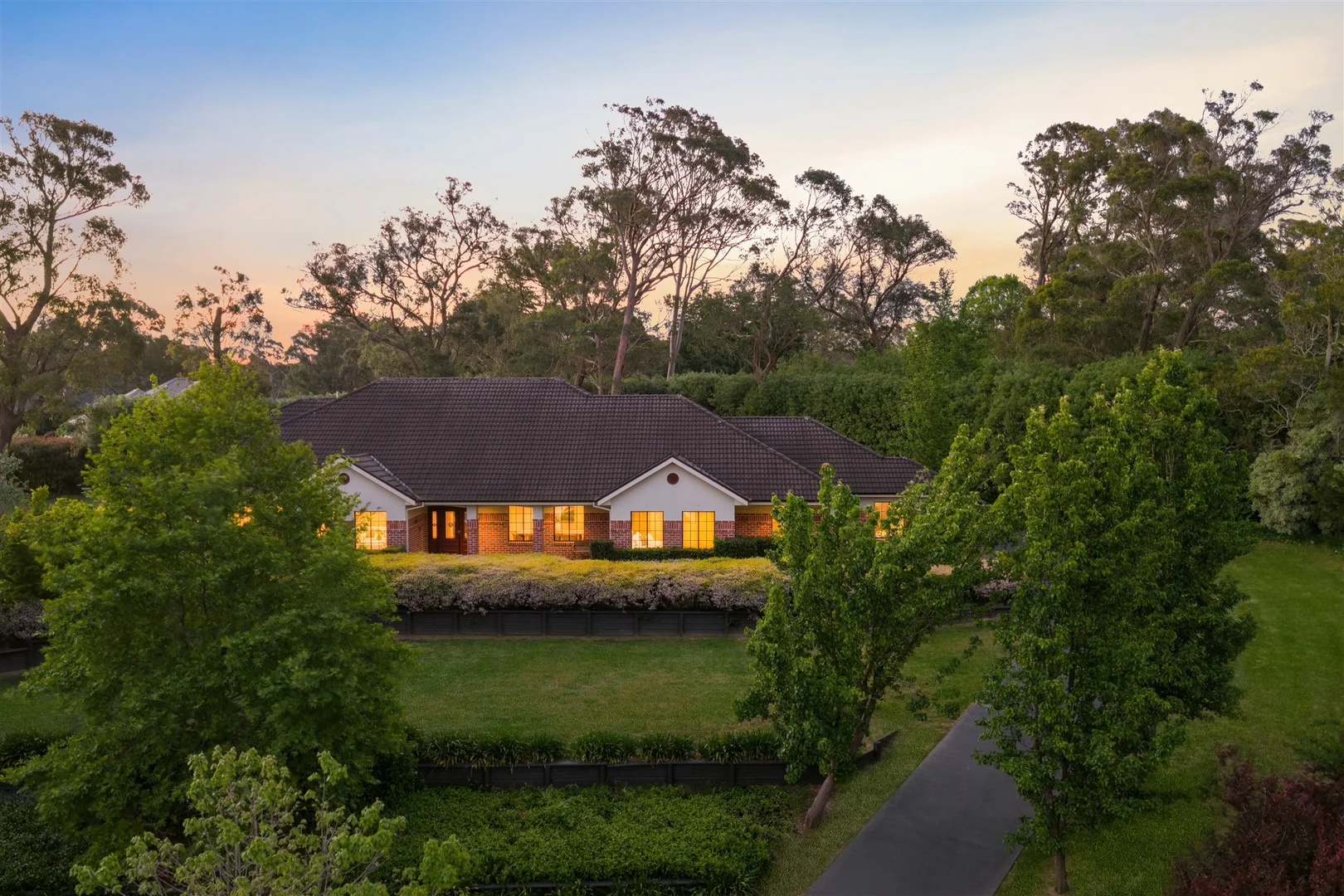 Additional image 41 of 8 Harby Avenue, Burradoo NSW 2576