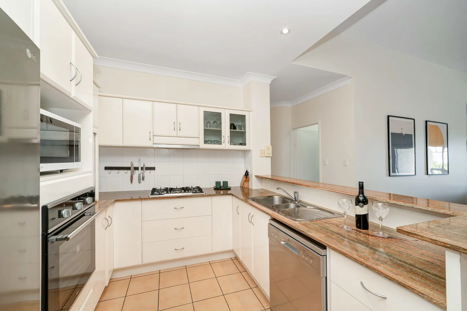 Additional image 10 of 38/34 Bundock Street, Belgian Gardens QLD 4810
