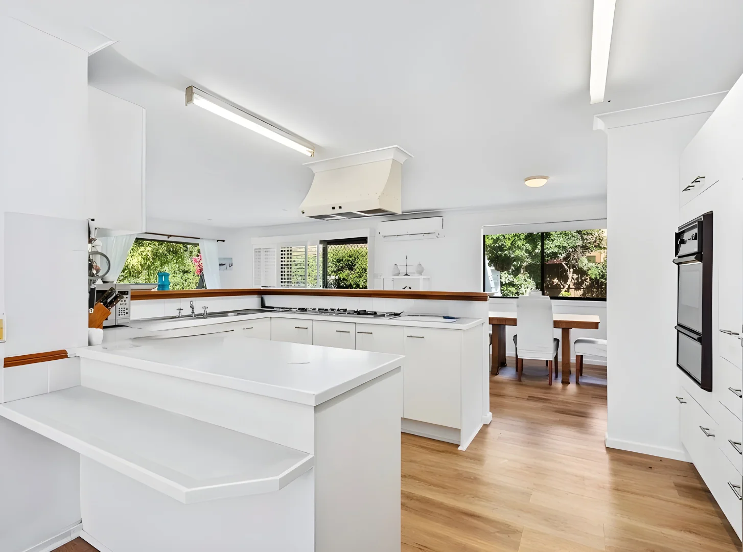 Additional image 6 of 336 Monaco Street, Broadbeach Waters QLD 4218