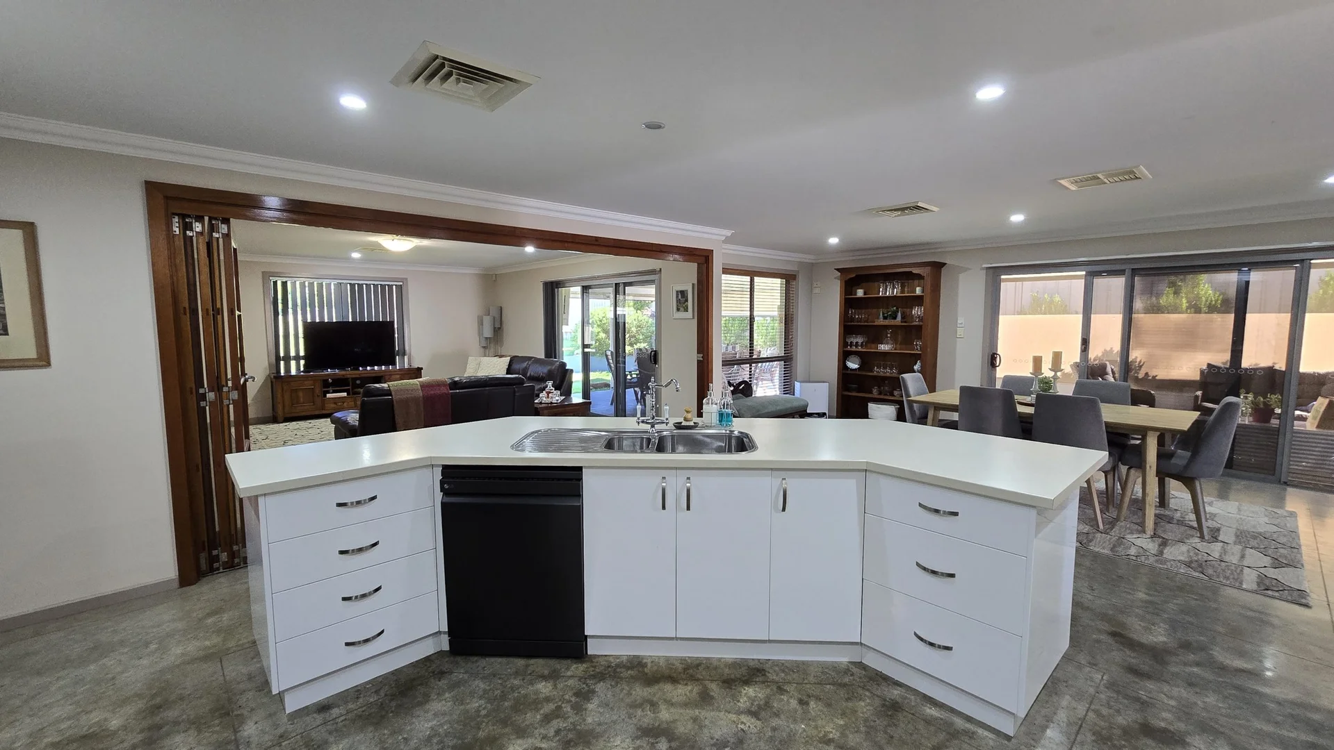 Additional image 5 of 15 Coolibah Drive, Inverell NSW 2360