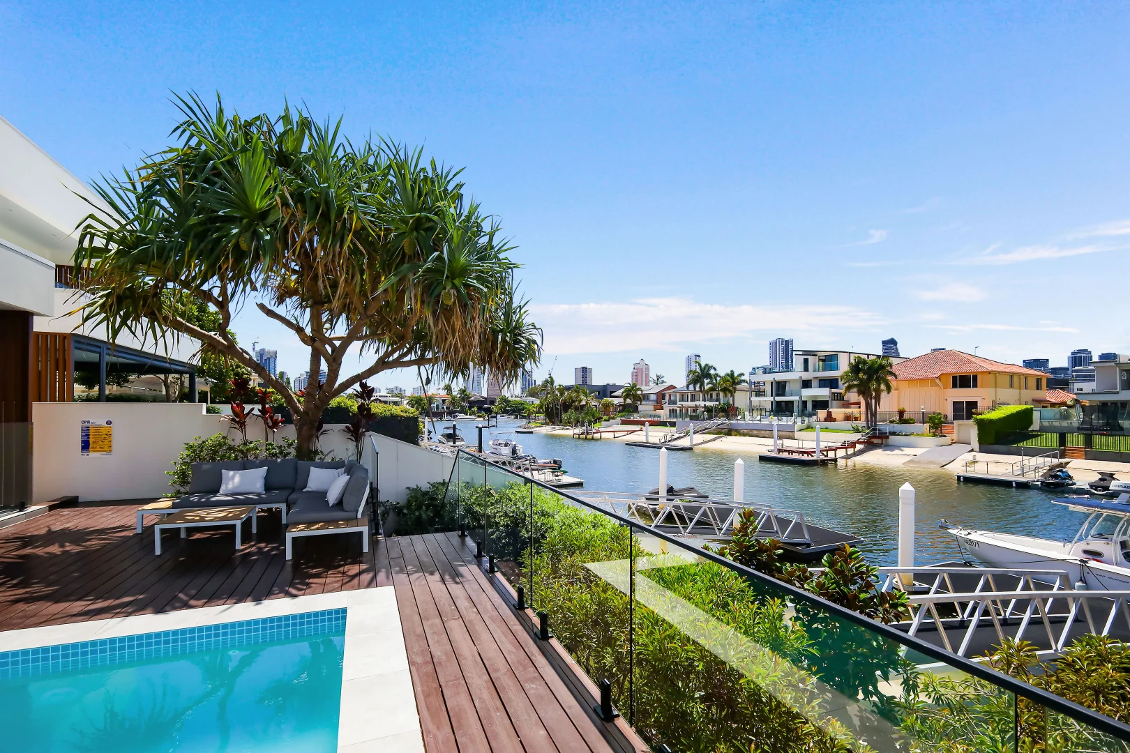 Additional image 20 of 2/11 Beverley Crescent, Broadbeach Waters QLD 4218