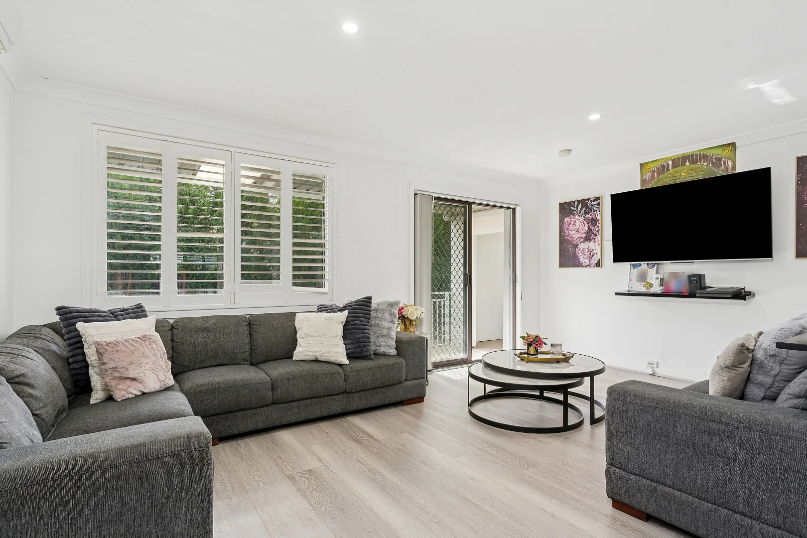 Additional image 3 of 25 Ayres Crescent, Georges Hall NSW 2198