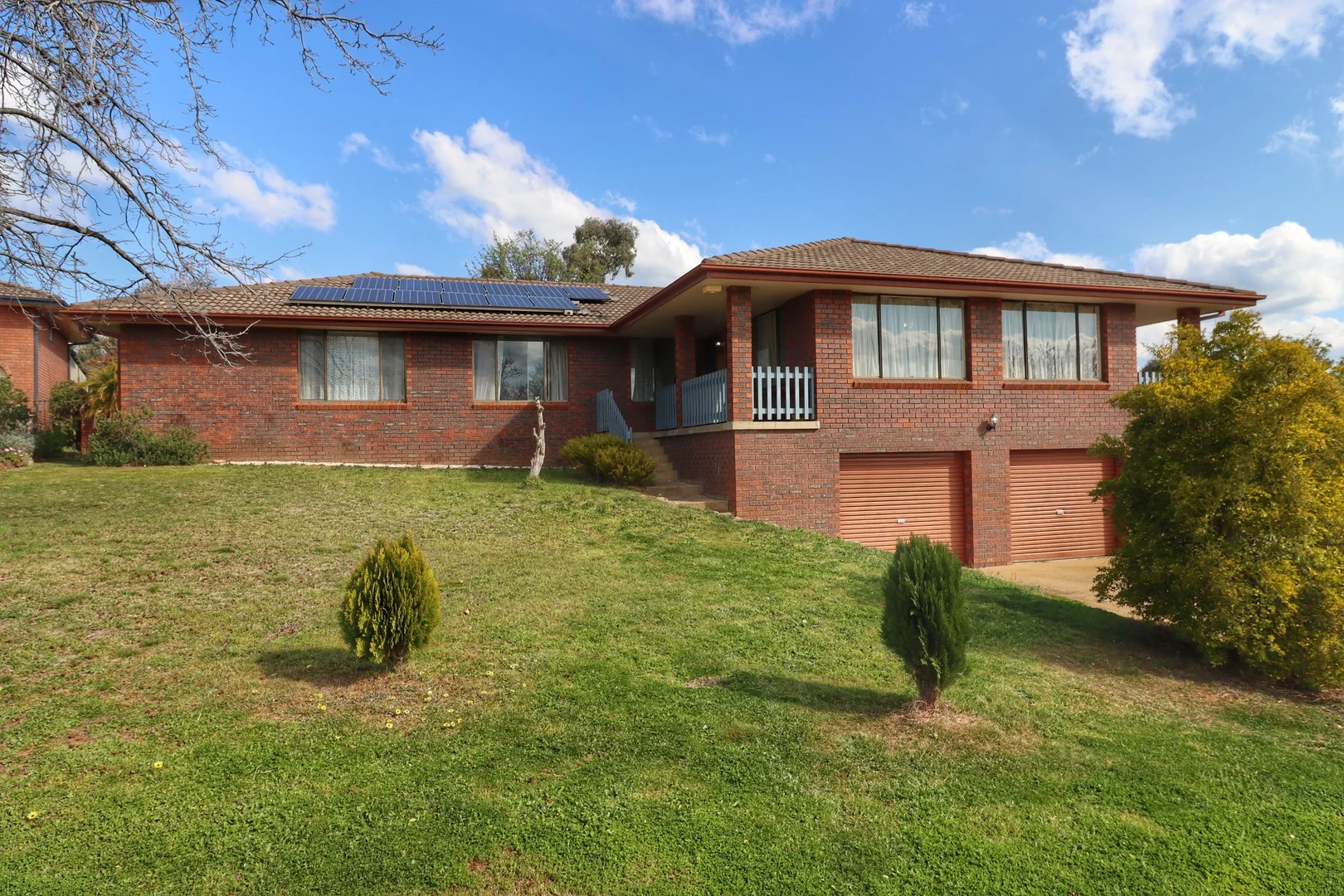 9 Lentara Street, Cowra NSW 2794