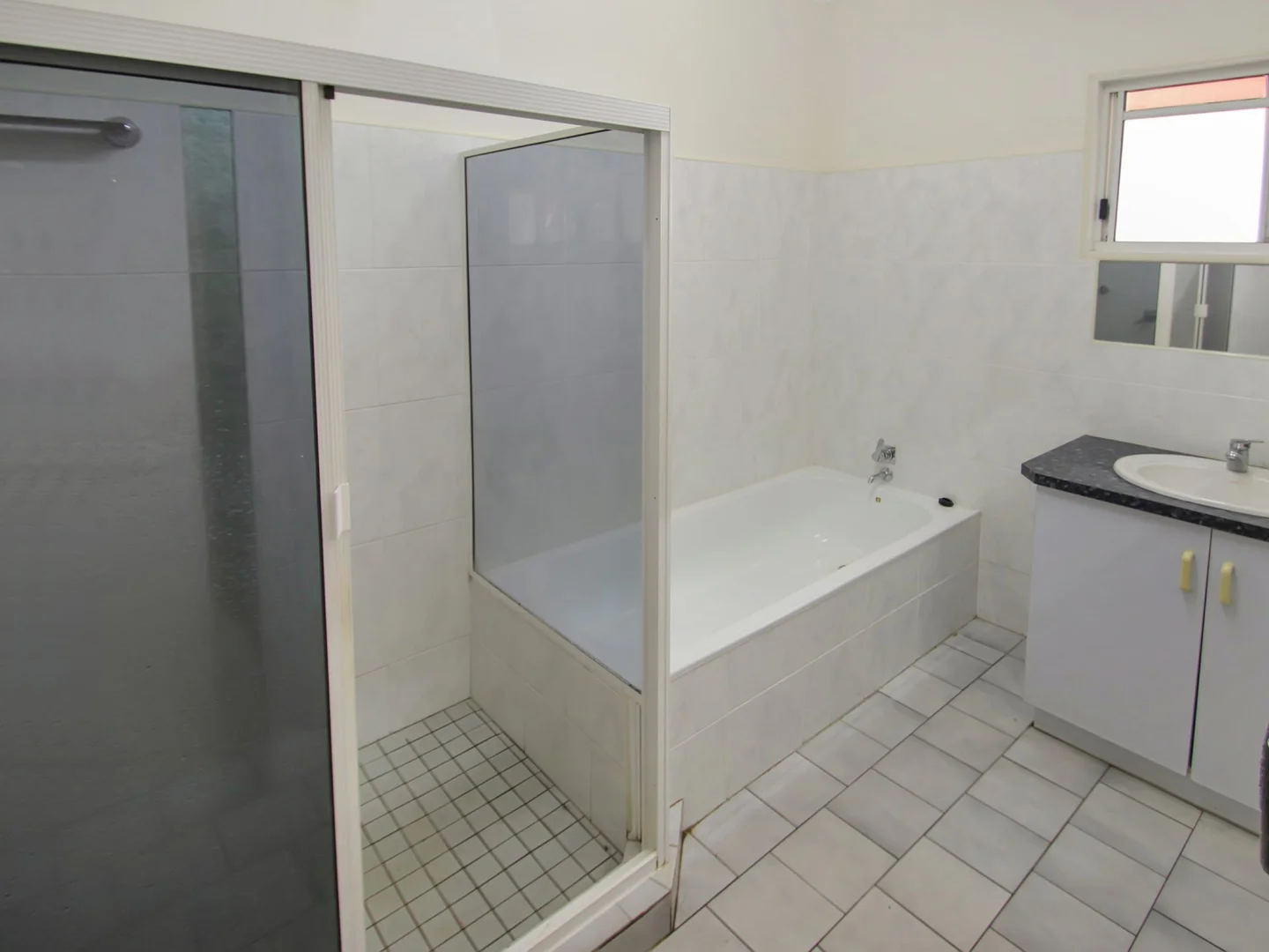 Additional image 10 of 3 Cassia Court, Katherine NT 0850