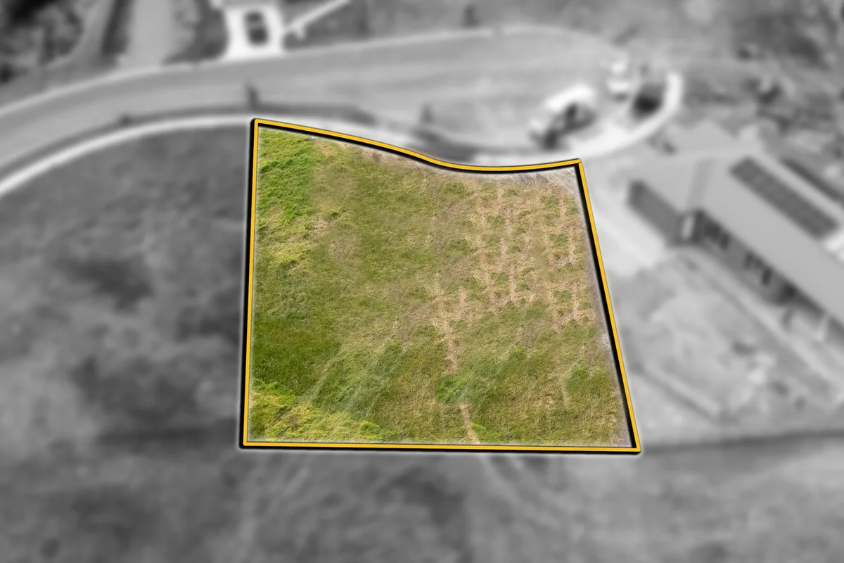 Additional image 5 of 10 Rosedale Rise, Lakes Entrance VIC 3909