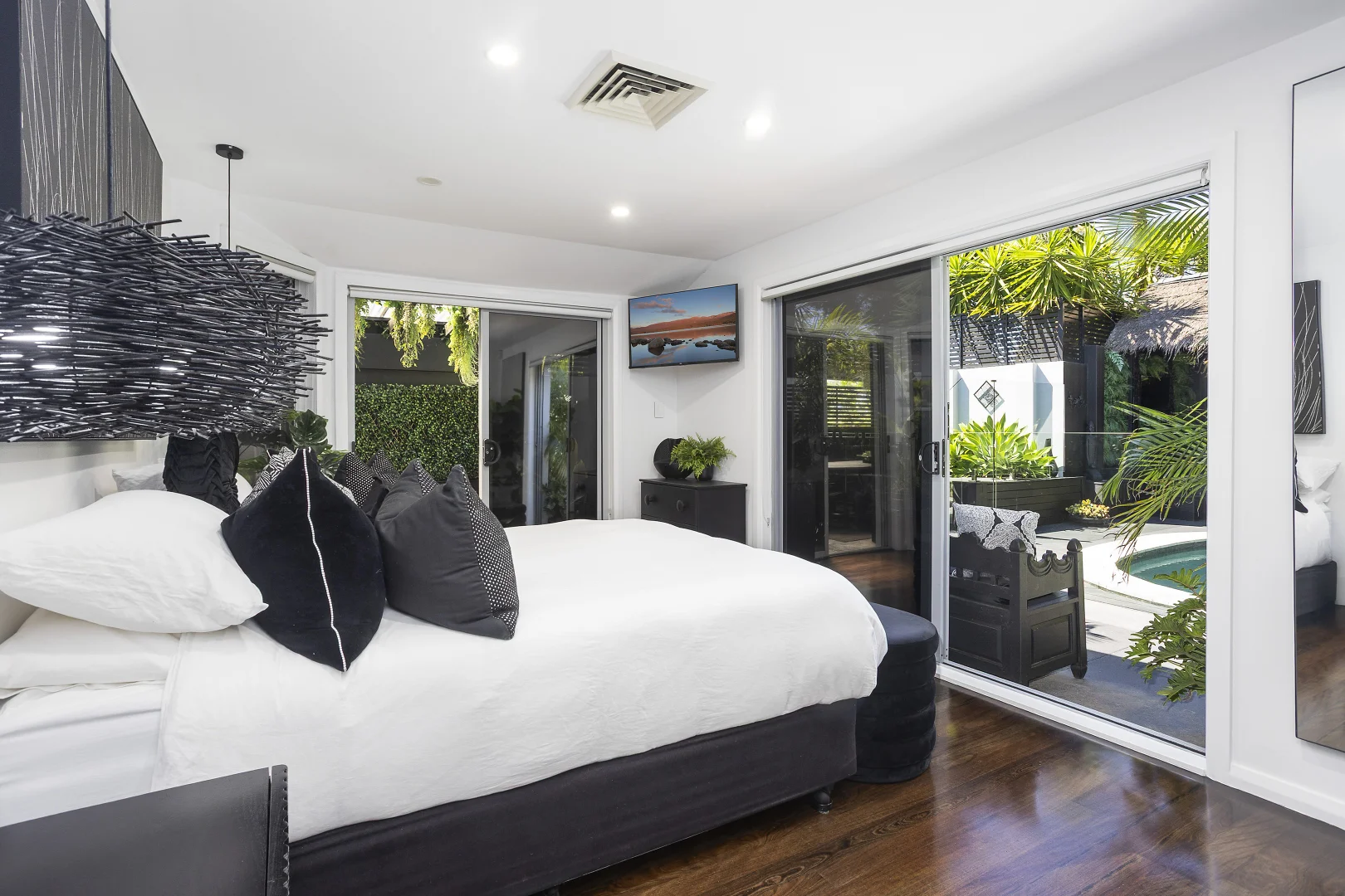 Additional image 9 of 2 Downes Close, Illawong NSW 2234