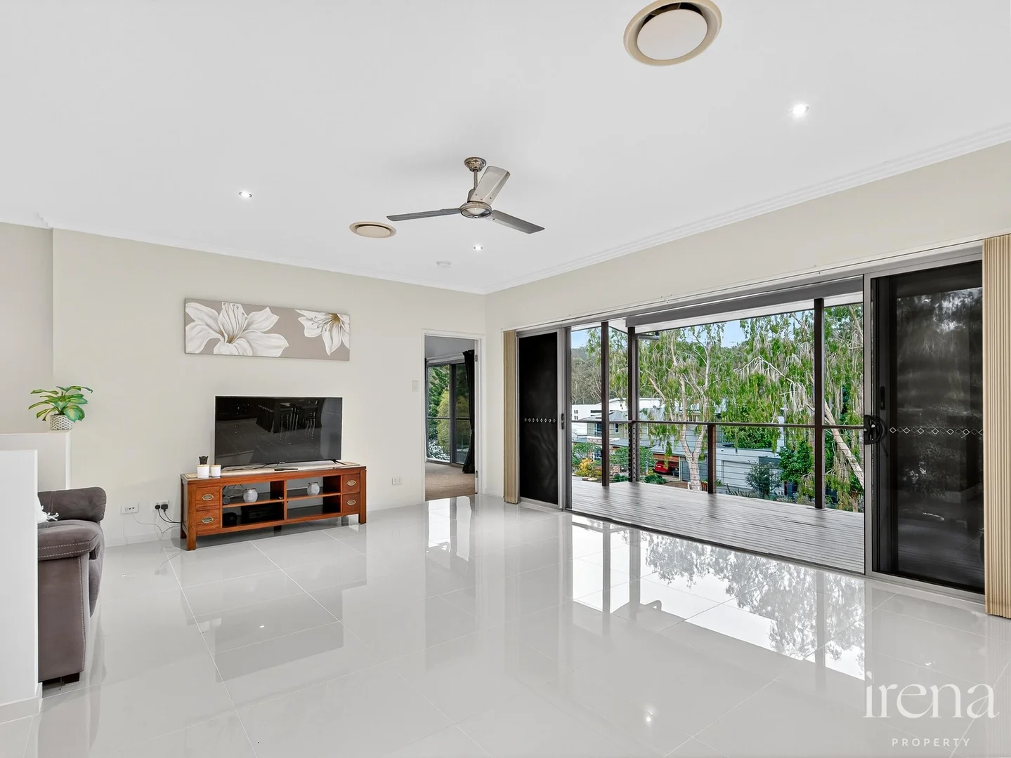 Additional image 10 of 1 Cedarwood Place, Brookwater QLD 4300