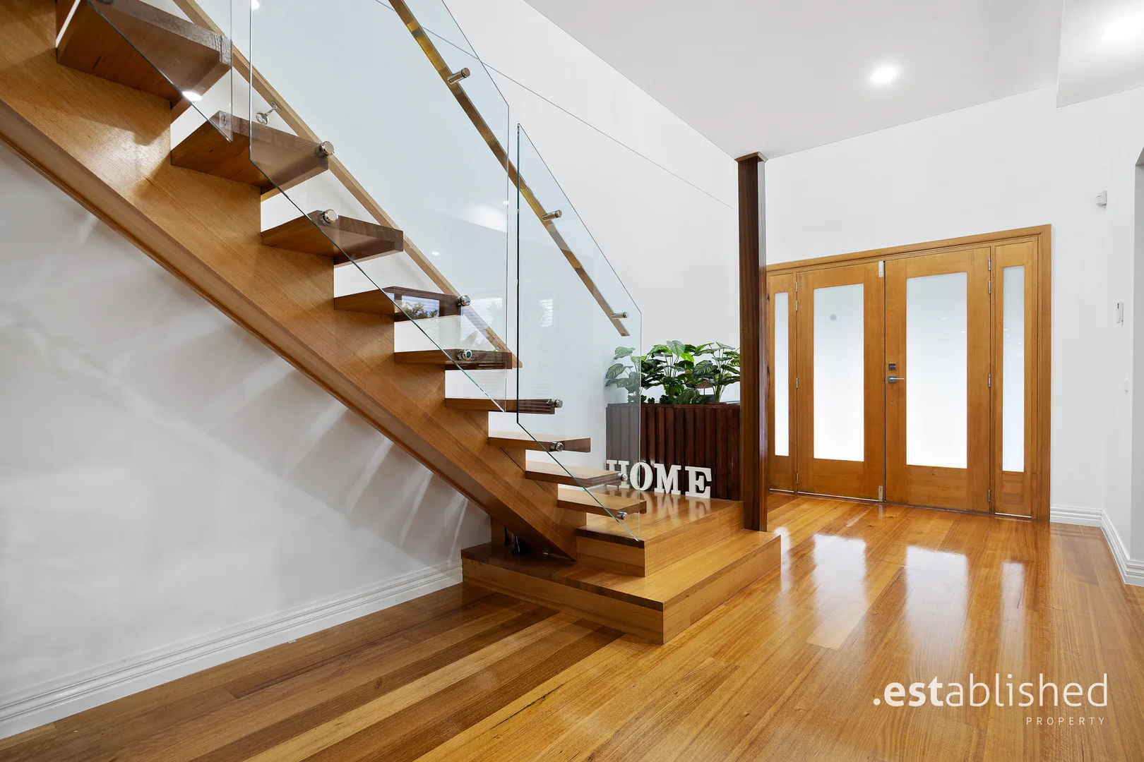 Additional image 16 of 4 Spraypoint Drive, Sanctuary Lakes VIC 3030