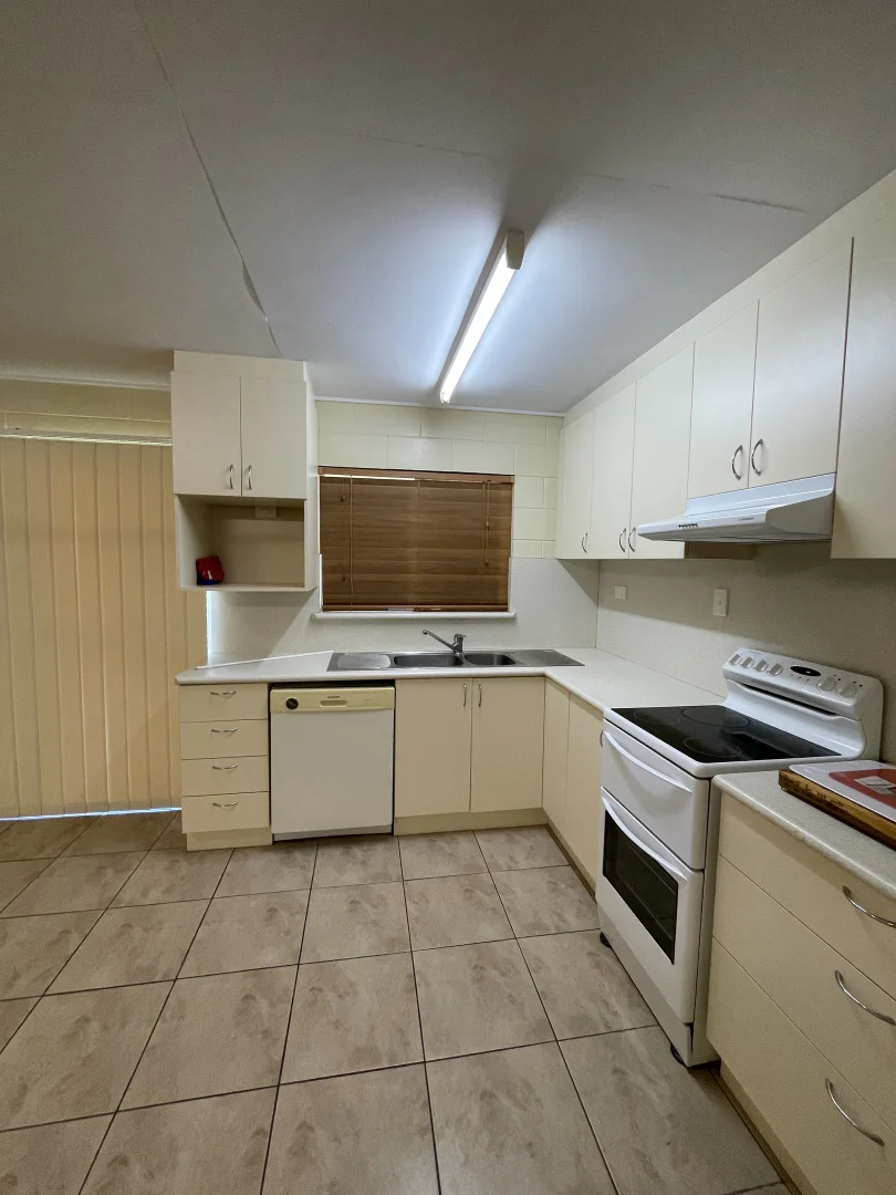 Additional image 4 of 1 & 2/93 Thirteenth Avenue, Home Hill QLD 4806