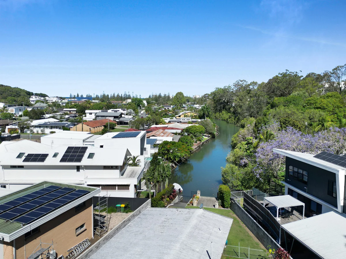 Additional image 11 of 21 Pindari Avenue, Burleigh Heads QLD 4220