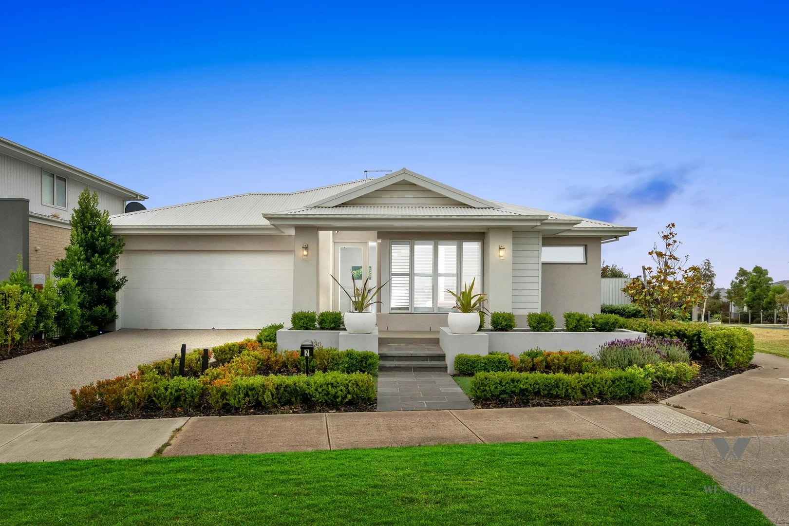 2 Yang Road, Mambourin VIC 3024