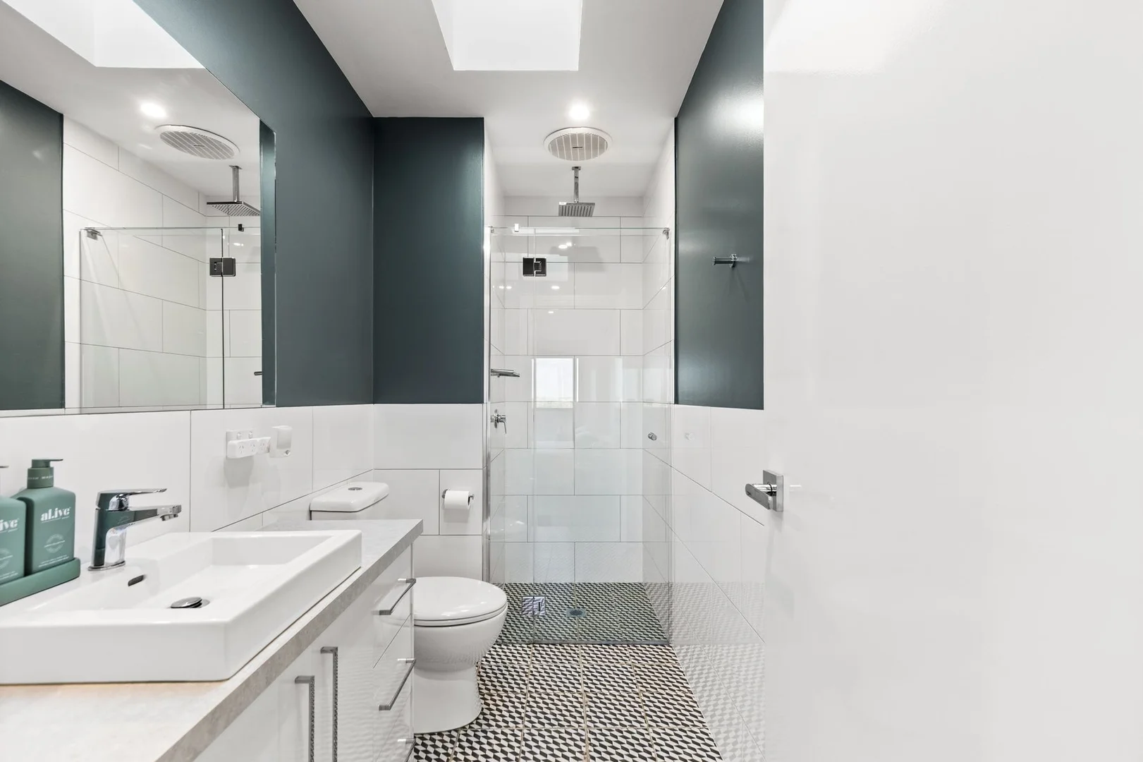 Additional image 8 of 209A Barnard Street, Bendigo VIC 3550