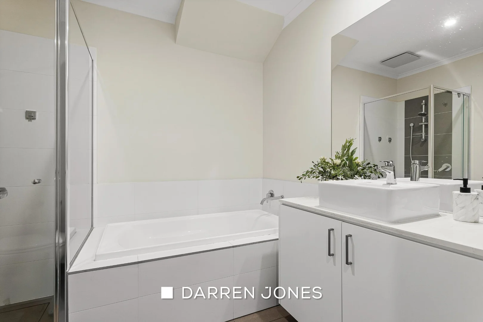 Additional image 11 of 32 Diamond Boulevard, Greensborough VIC 3088